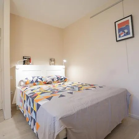 Charming Studio Near Paris